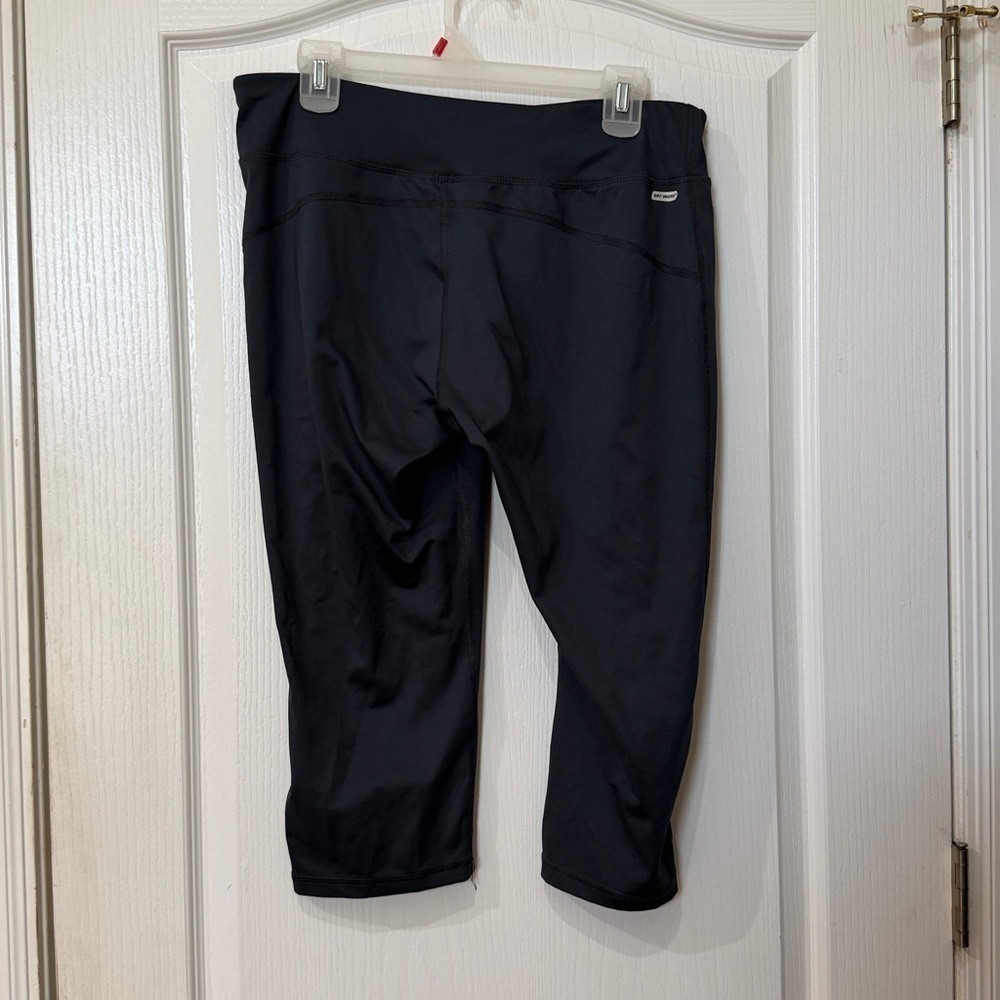 Danskin Now size large 12–14 three-quarter length workout yoga capri - Picture 2 of 4